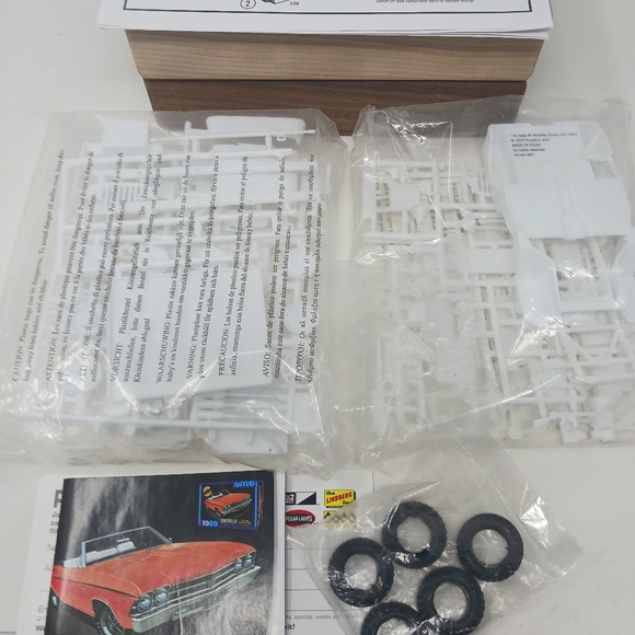 World War 2 Jeep Mpc model kit - Picture 2 of 10